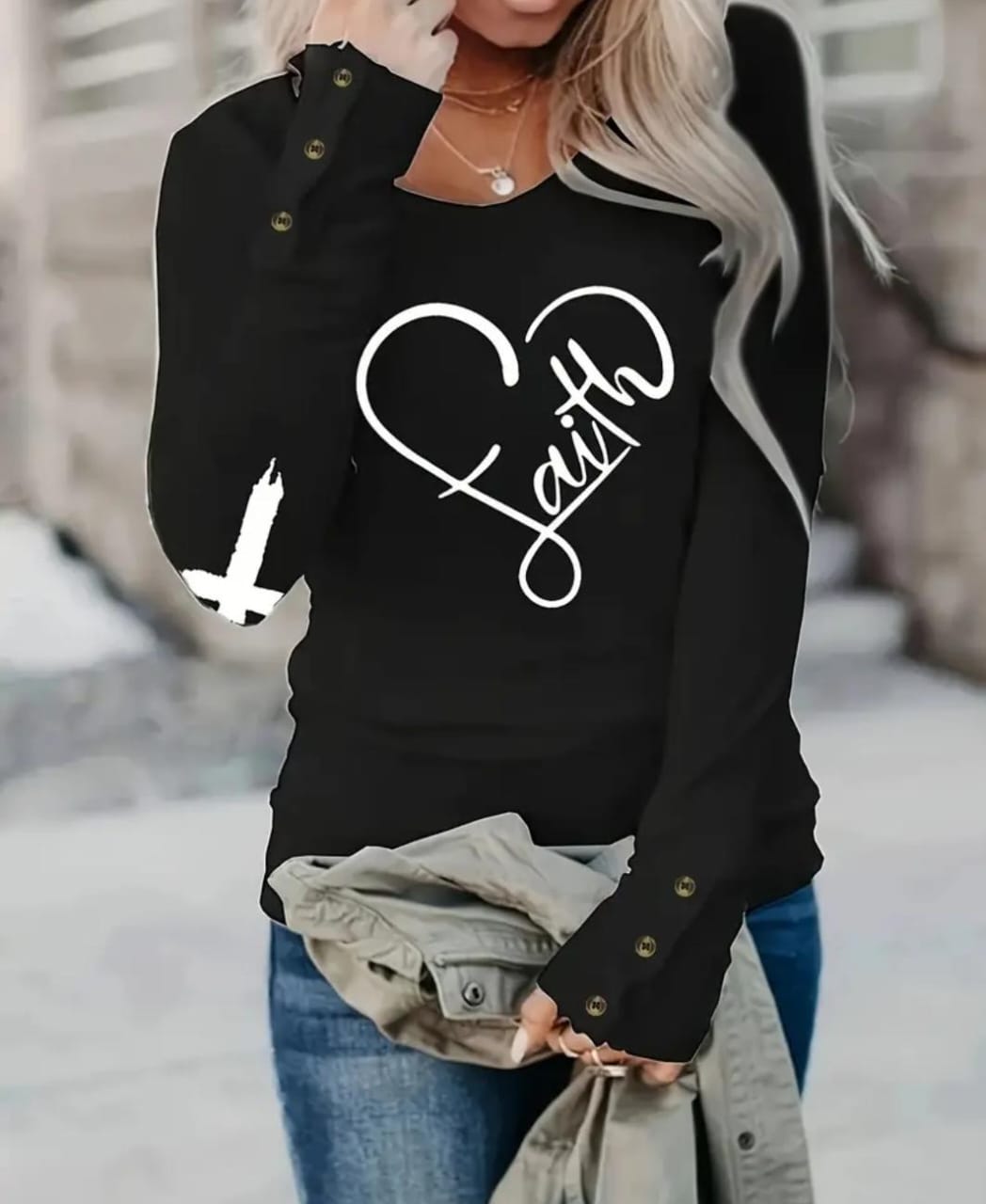 FAITH PRINT CREW NECK T-SHIRT L/S